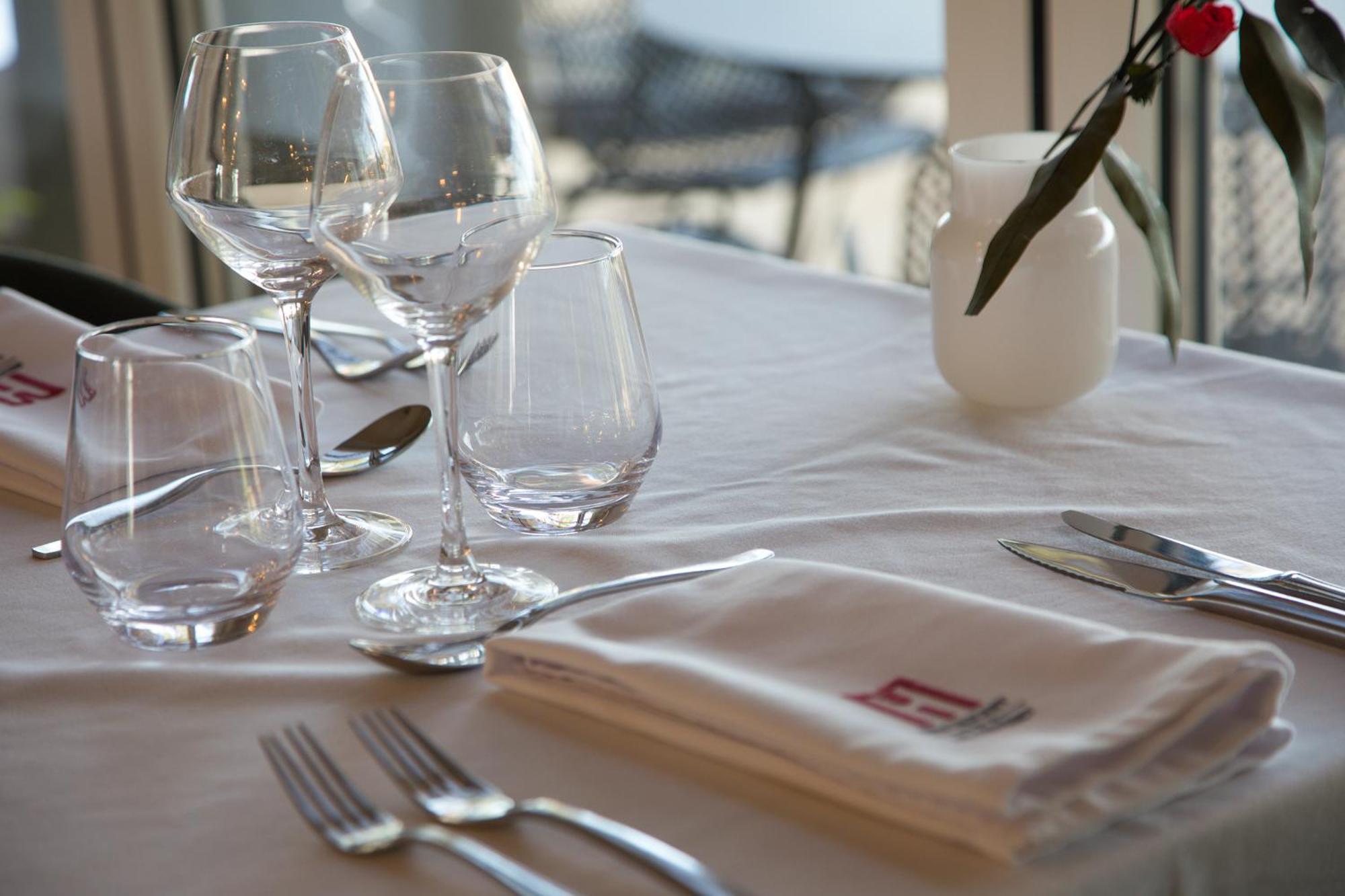 Hotel & Restaurant Le Meysset Sarlat-la-Canéda Buitenkant foto